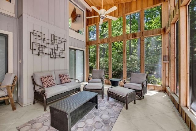 1061 Winding Branch Circle, Dunwoody, GA 30338