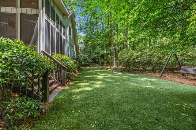 1061 Winding Branch Circle, Dunwoody, GA 30338