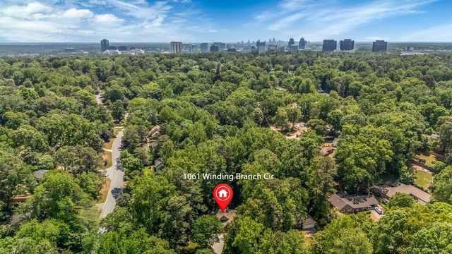 1061 Winding Branch Circle, Dunwoody, GA 30338