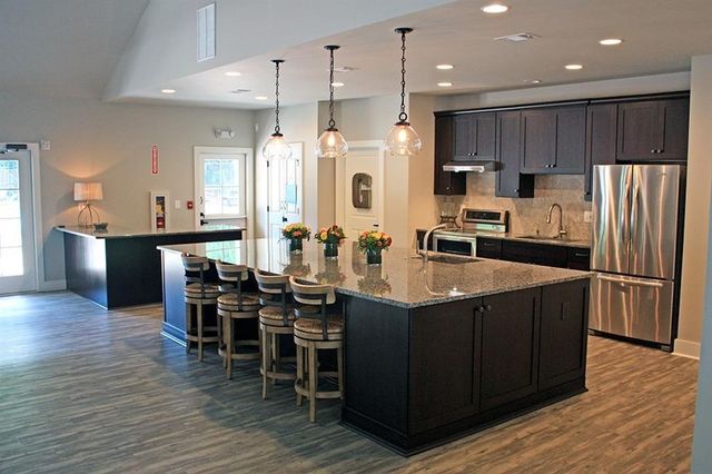1061 Winding Branch Circle, Dunwoody, GA 30338