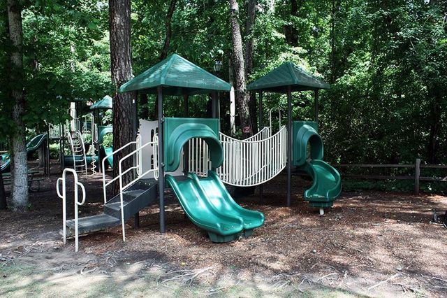 1061 Winding Branch Circle, Dunwoody, GA 30338