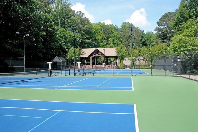 1061 Winding Branch Circle, Dunwoody, GA 30338