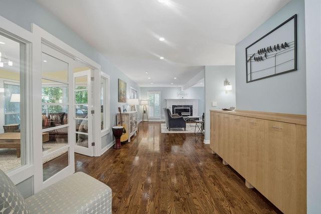 1061 Winding Branch Circle, Dunwoody, GA 30338