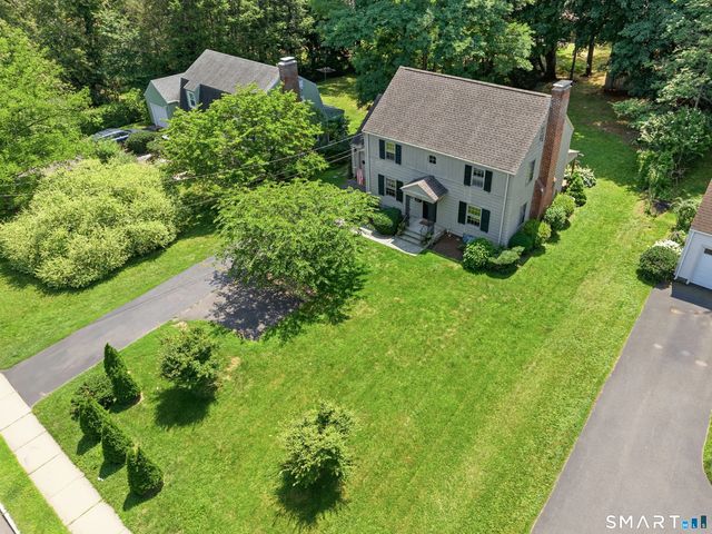 2409 Albany Avenue, West Hartford, CT 06117