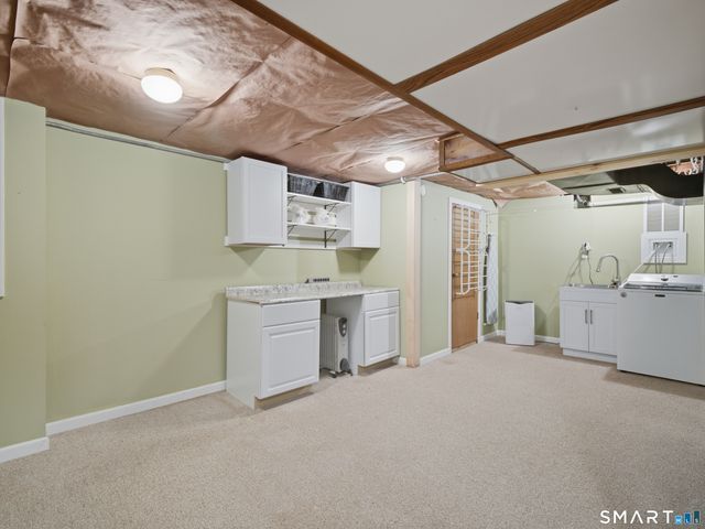 2409 Albany Avenue, West Hartford, CT 06117