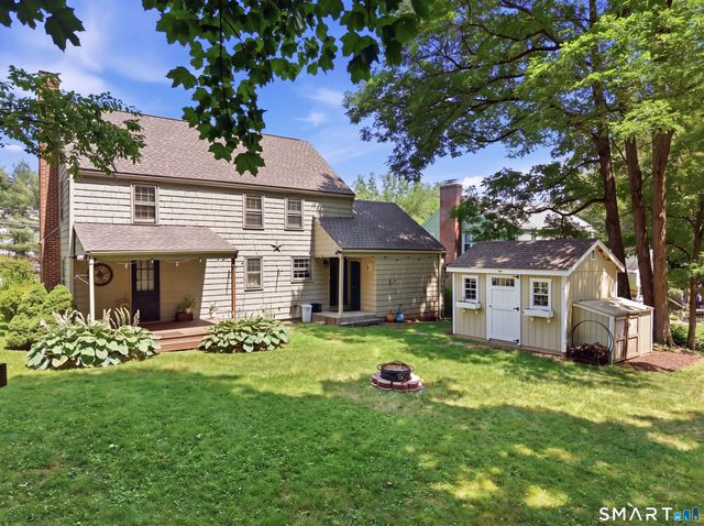 2409 Albany Avenue, West Hartford, CT 06117