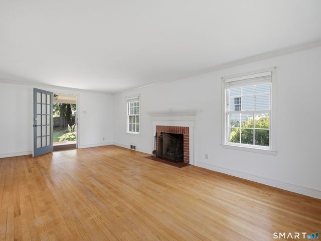 2409 Albany Avenue, West Hartford, CT 06117