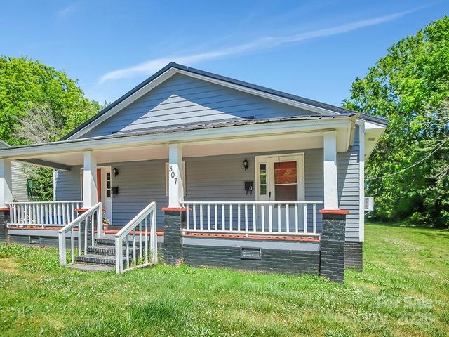 307 S Jacob Street, Cherryville, NC 28021
