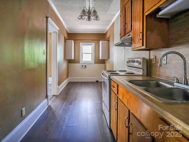 307 S Jacob Street, Cherryville, NC 28021