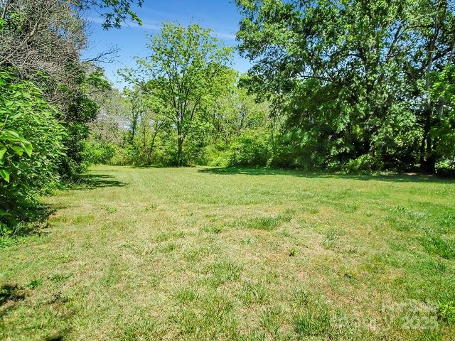 307 S Jacob Street, Cherryville, NC 28021