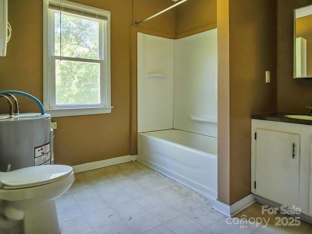 307 S Jacob Street, Cherryville, NC 28021