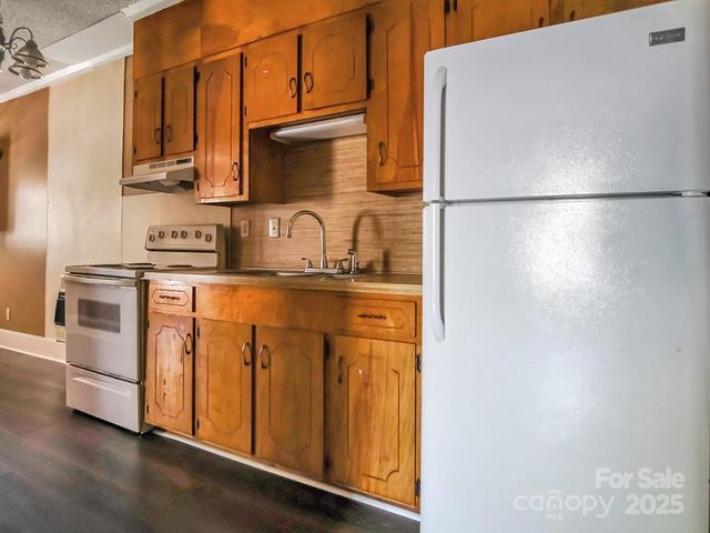 307 S Jacob Street, Cherryville, NC 28021