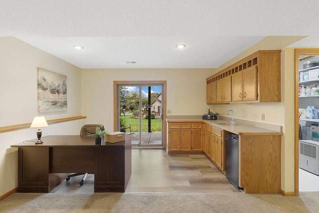 1101 Lavon Lane, Burnsville, MN 55306