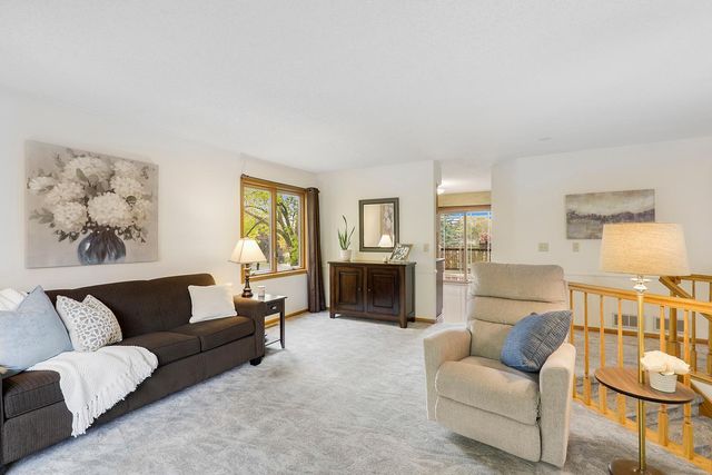 1101 Lavon Lane, Burnsville, MN 55306