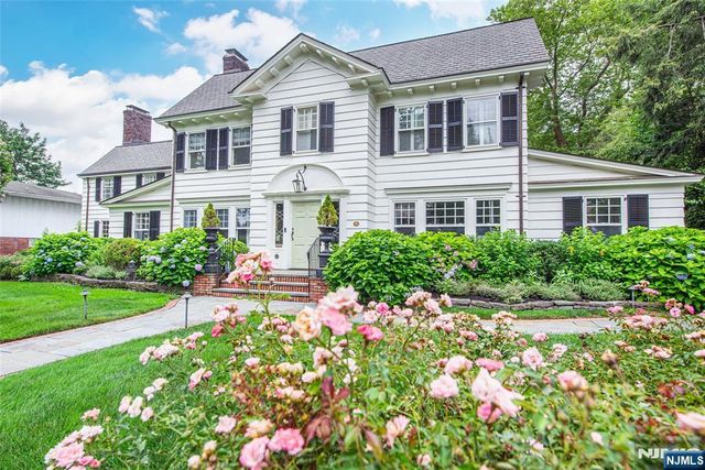 412 Ridgewood Avenue, Glen Ridge, NJ 07028