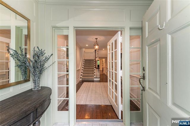 412 Ridgewood Avenue, Glen Ridge, NJ 07028