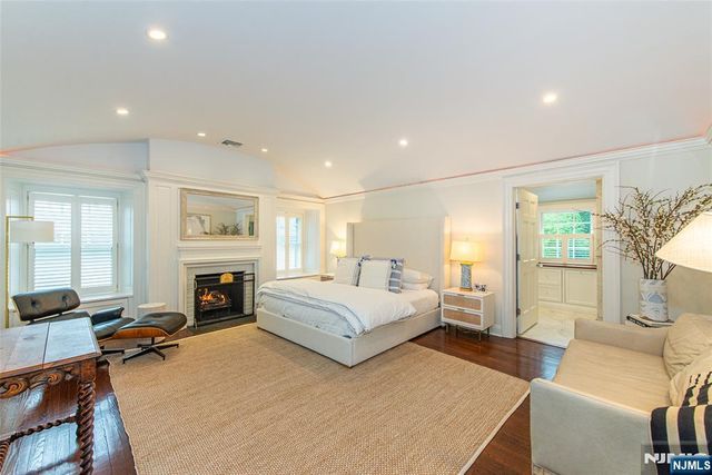 412 Ridgewood Avenue, Glen Ridge, NJ 07028