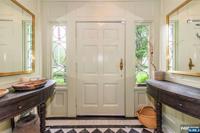 412 Ridgewood Avenue, Glen Ridge, NJ 07028