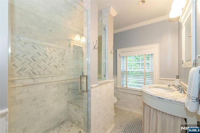 412 Ridgewood Avenue, Glen Ridge, NJ 07028