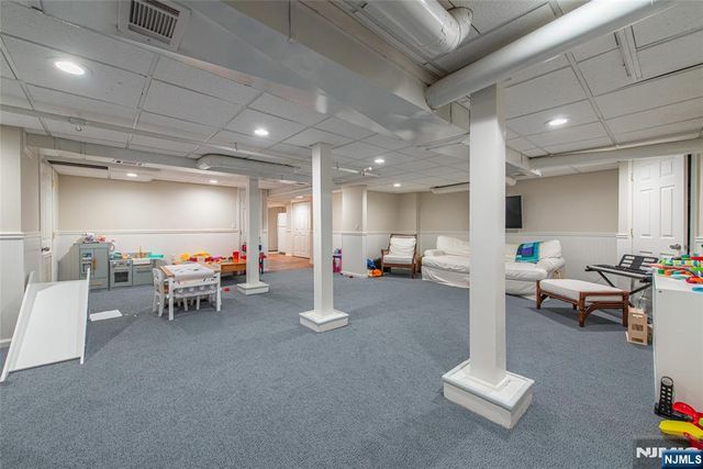 412 Ridgewood Avenue, Glen Ridge, NJ 07028