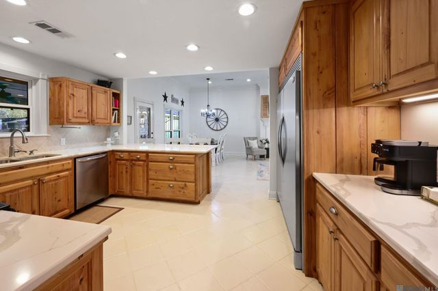 7850 Droze Rd, Greenwell Springs, LA 70739