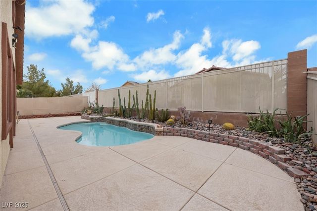 5816 Hannah Brook Street, North Las Vegas, NV 89081