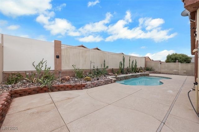 5816 Hannah Brook Street, North Las Vegas, NV 89081