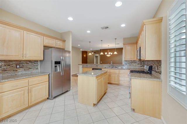 5816 Hannah Brook Street, North Las Vegas, NV 89081