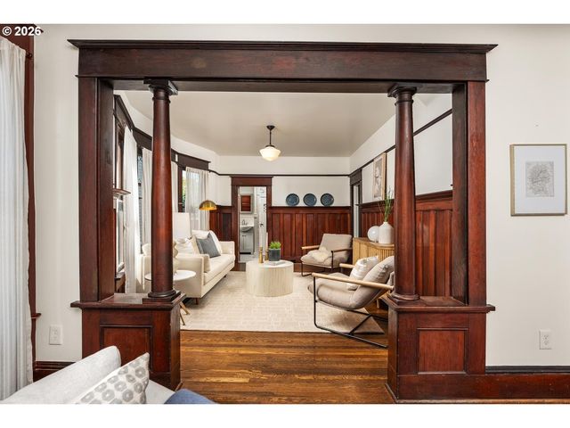 5025 Ne 6TH Ave, Portland, OR 97211