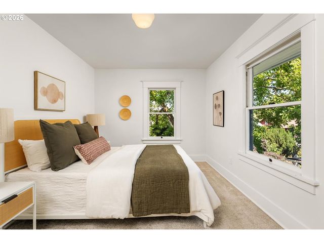 5025 Ne 6TH Ave, Portland, OR 97211
