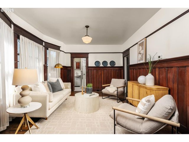 5025 Ne 6TH Ave, Portland, OR 97211