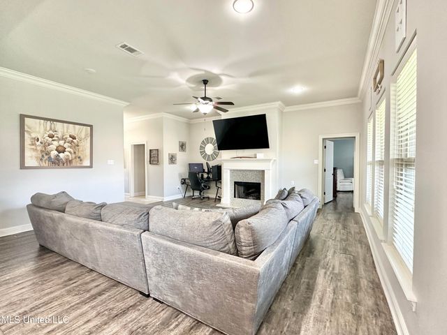 13349 Marys Way, D'iberville, MS 39540