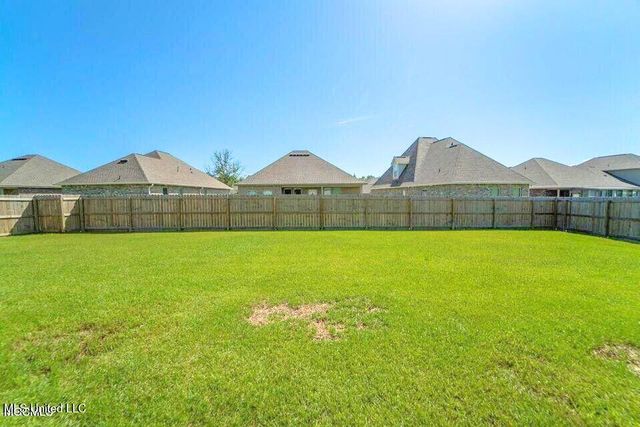 13349 Marys Way, D'iberville, MS 39540