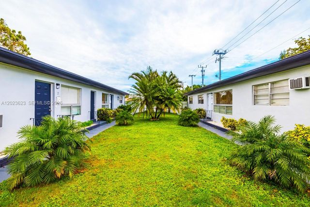 2206 Fillmore St 2, Hollywood, FL 33020