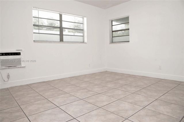 2206 Fillmore St 2, Hollywood, FL 33020