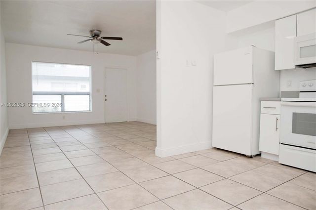 2206 Fillmore St 2, Hollywood, FL 33020