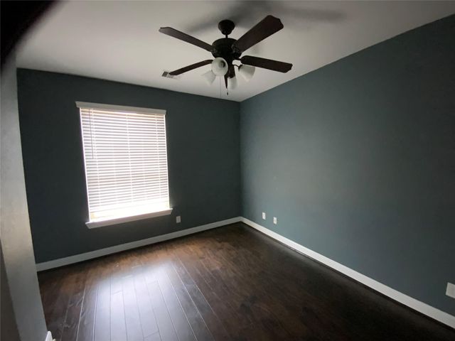 5918 Vinland Shores Court, Spring, TX 77379