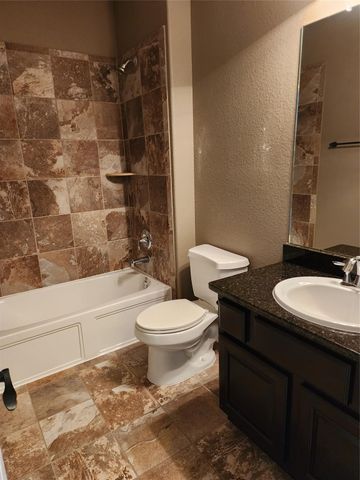 5918 Vinland Shores Court, Spring, TX 77379