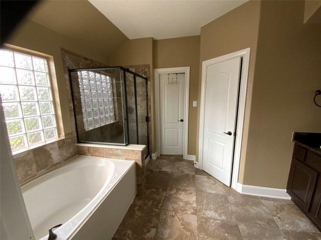 5918 Vinland Shores Court, Spring, TX 77379
