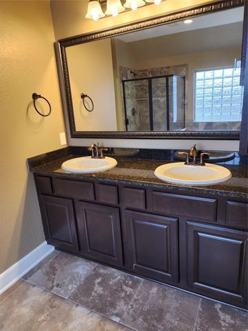 5918 Vinland Shores Court, Spring, TX 77379