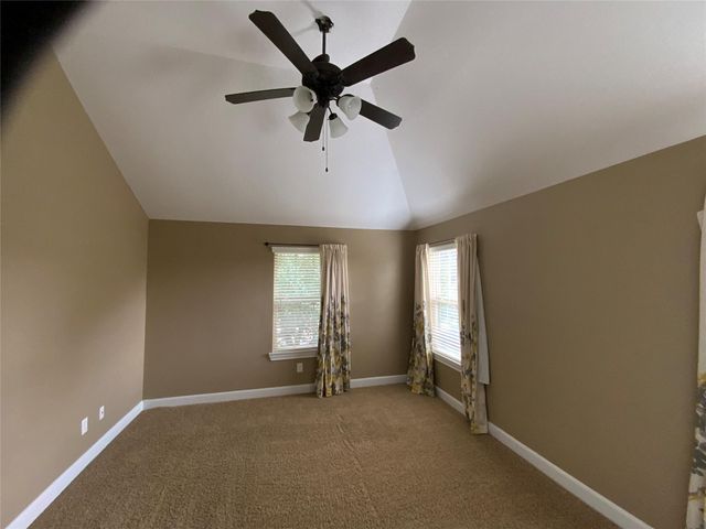 5918 Vinland Shores Court, Spring, TX 77379