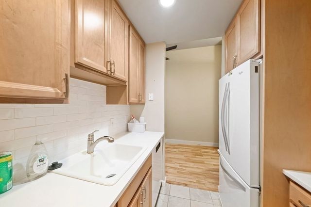 350 West Fourth Street 209, Boston, MA 02127
