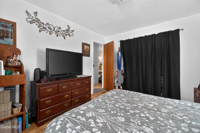 971 Kings Road, Colonie, NY 12303