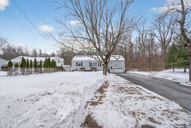 971 Kings Road, Colonie, NY 12303