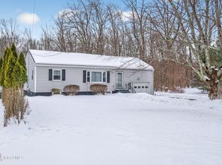 971 Kings Road, Colonie, NY 12303