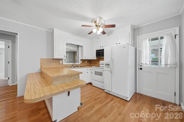 9357 Keller Avenue, Hildebran, NC 28637