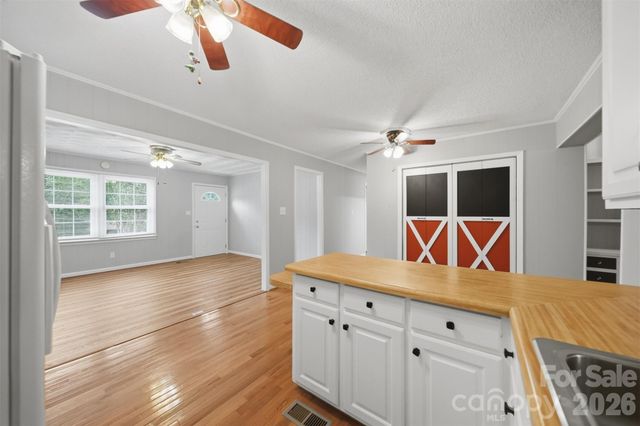 9357 Keller Avenue, Hildebran, NC 28637