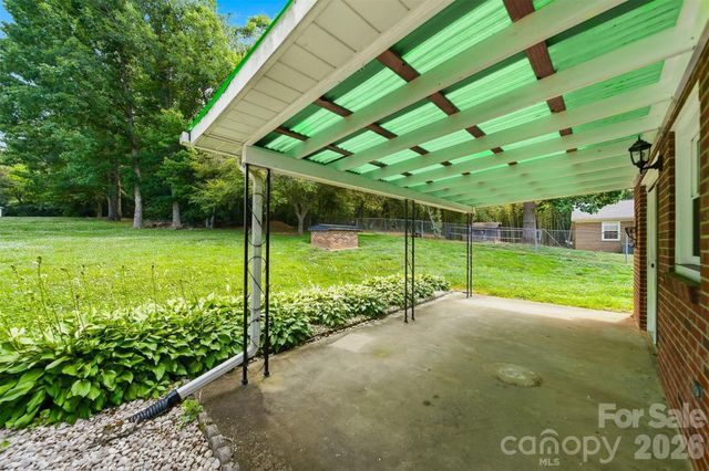 9357 Keller Avenue, Hildebran, NC 28637