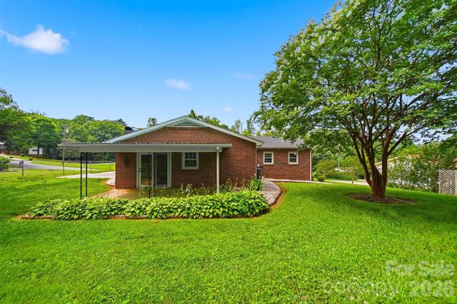 9357 Keller Avenue, Hildebran, NC 28637