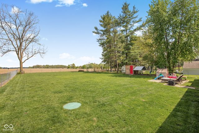 2322 N 300 W, Anderson, IN 46011